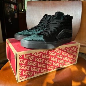 Vans Green Velvet Skate-high: Men’s size 13